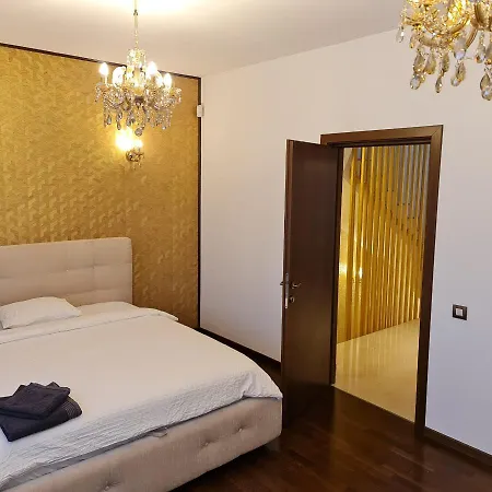 White Galaxy Villa Otopeni Exterior photo