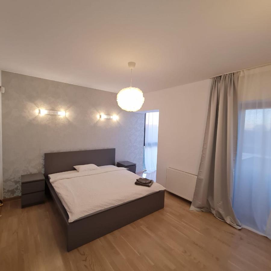 White Galaxy Villa Otopeni