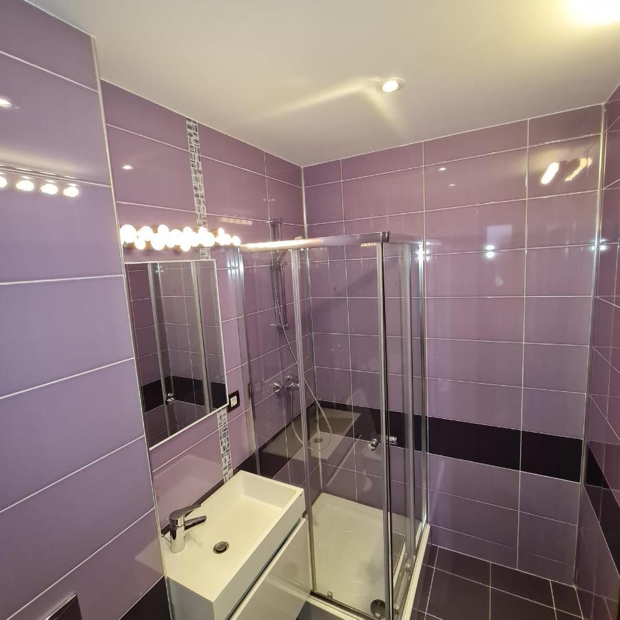 Villa White Galaxy Otopeni