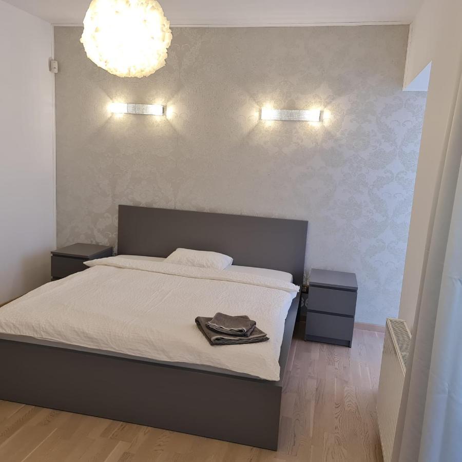 Villa White Galaxy *